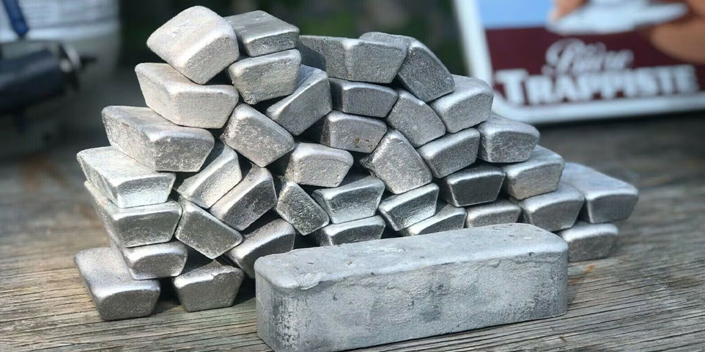 The Importance of Choosing Between Aluminum Ingot and Recycled Scrap