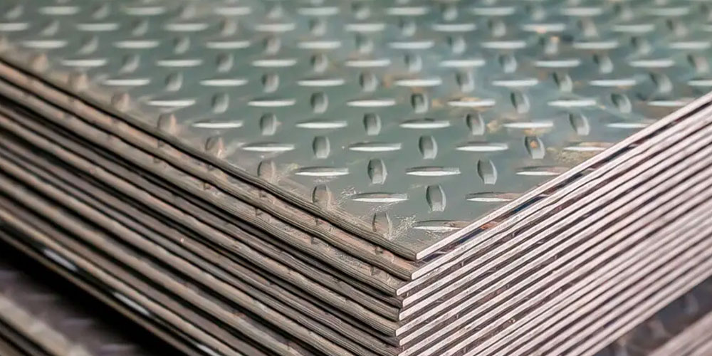 Applications of patterned aluminum sheets